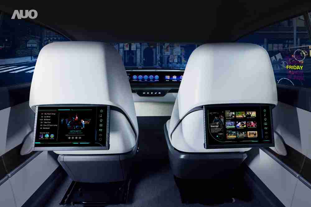 传奇国际新一代Smart Cockpit 2024，，，，以Micro LED先进显示技术优势，，创建〝可卷式后座娱乐显示器〞，，仅在互动时才显示出所需画面及信息，，，扩充更丰富的娱乐和交互信息服务，，获国际奖项荣耀